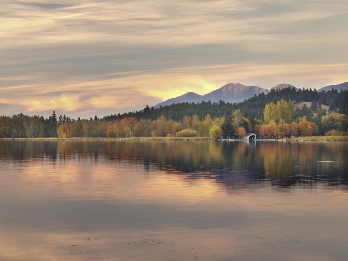Ninepipes Lodge Полсон Экстерьер фото